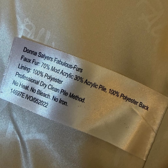 Donna Salyers Faux Fur - Picture 3 of 9